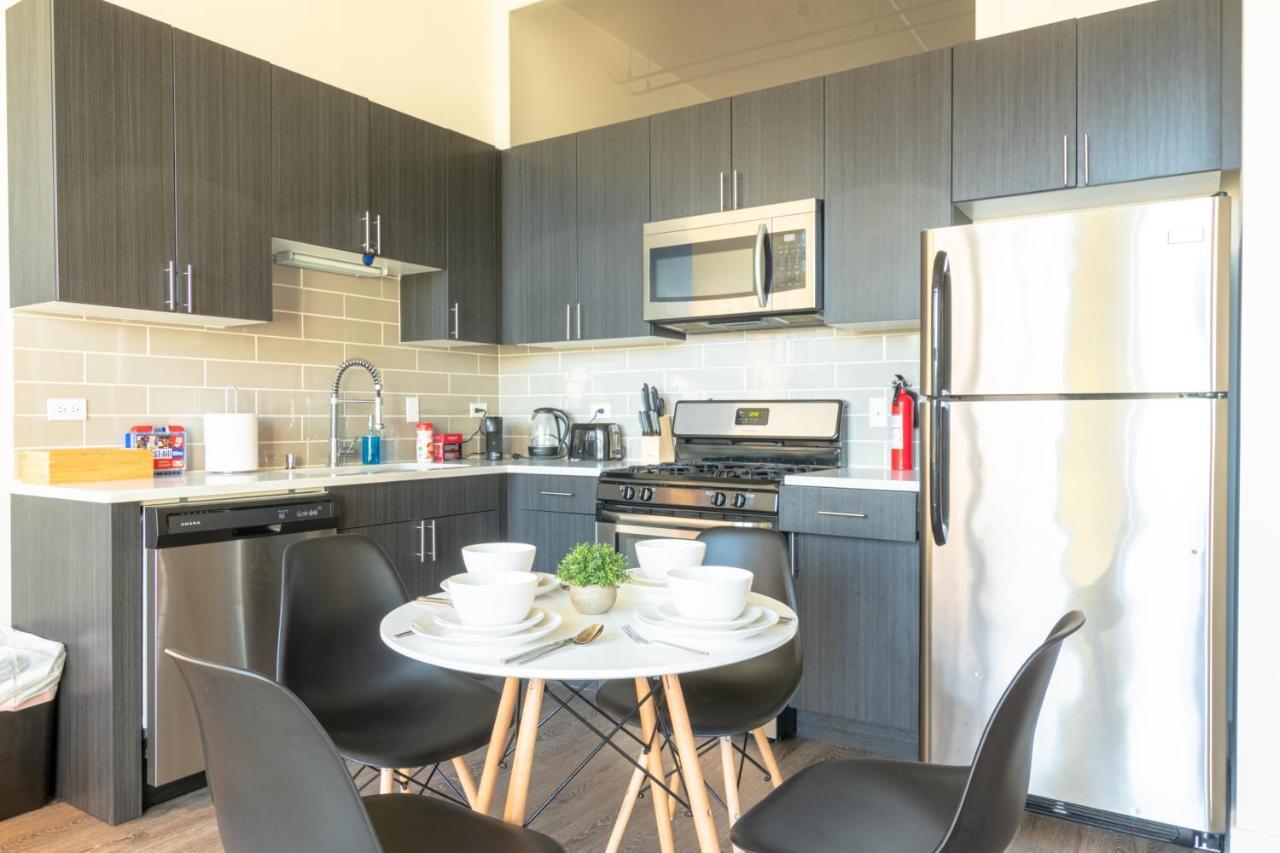 Mccormick Place Modern 2Br Loft In Downtown Chicago Michigan Avenue With Optional Parking Near Soldier Field シカゴ エクステリア 写真